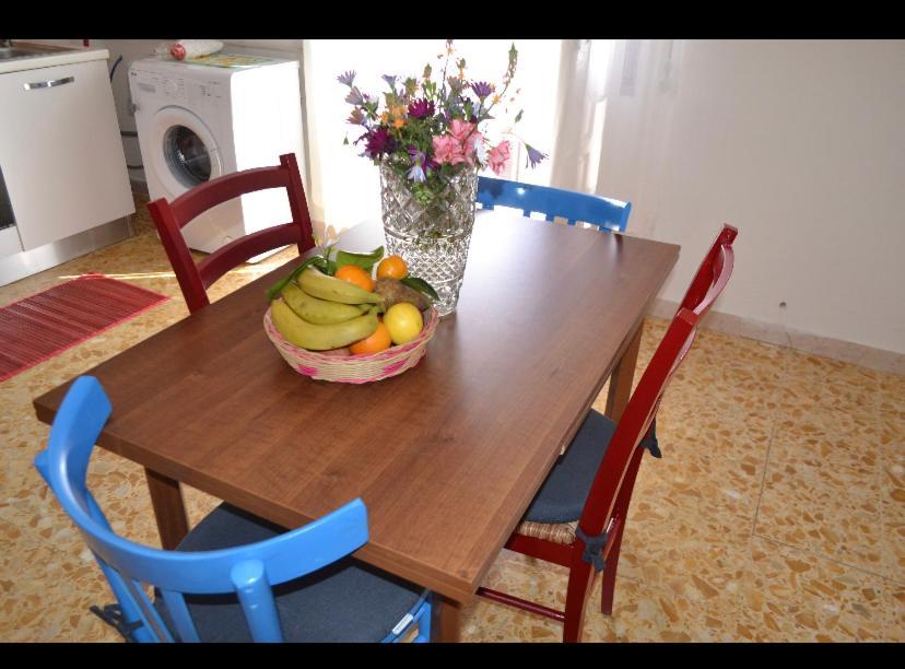 Flat In Olbia Centro Appartement Buitenkant foto