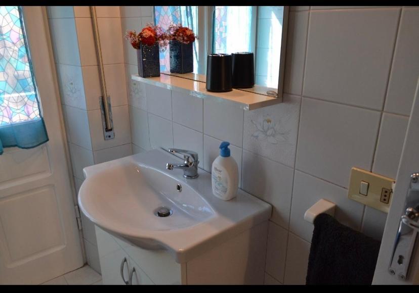 Flat In Olbia Centro Appartement Buitenkant foto